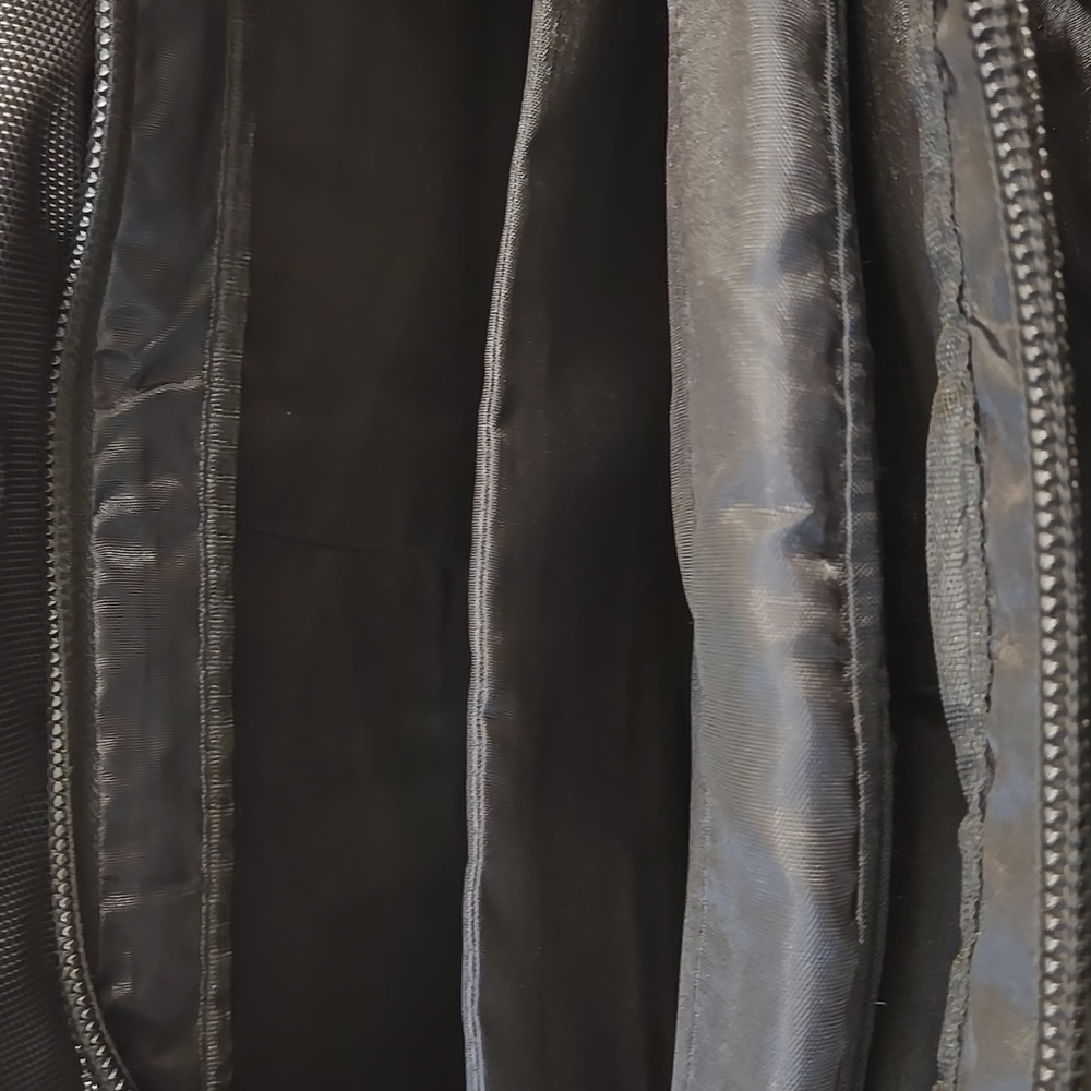 Briefcase~Unisex - Picture 7 of 13